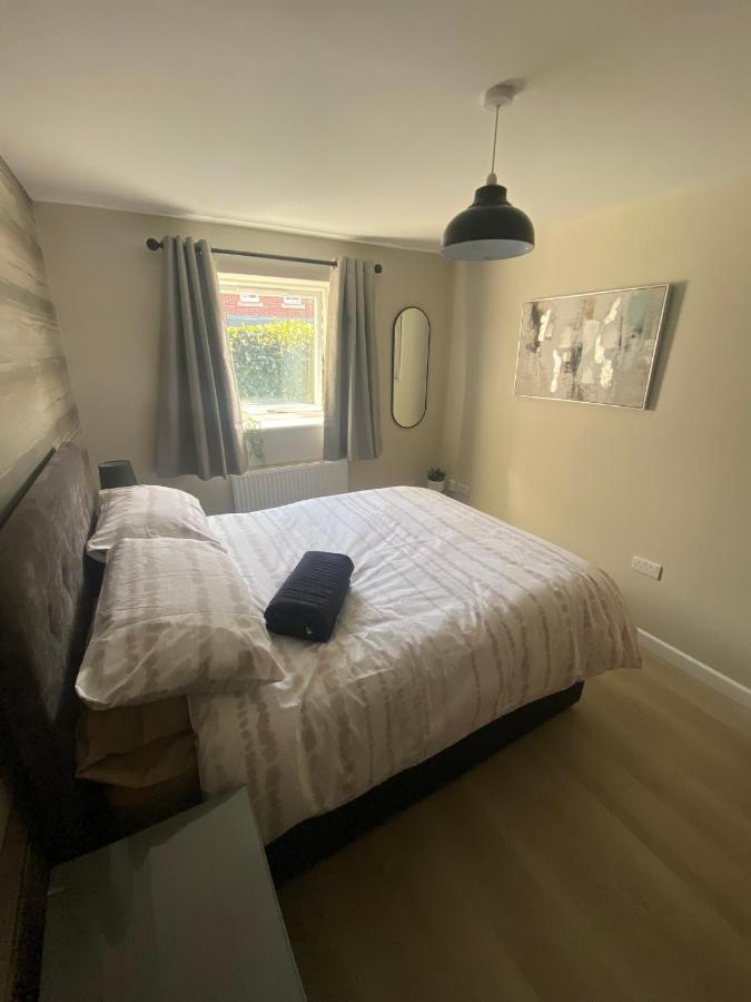 Chapel Court Apartments Cannock Exterior foto