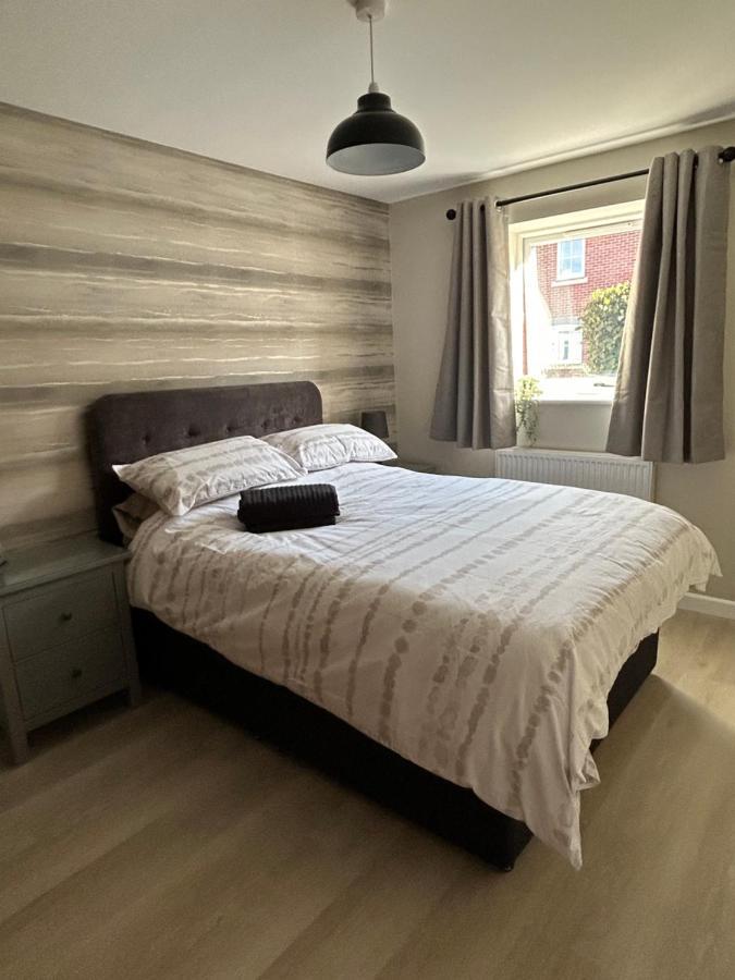 Chapel Court Apartments Cannock Exterior foto