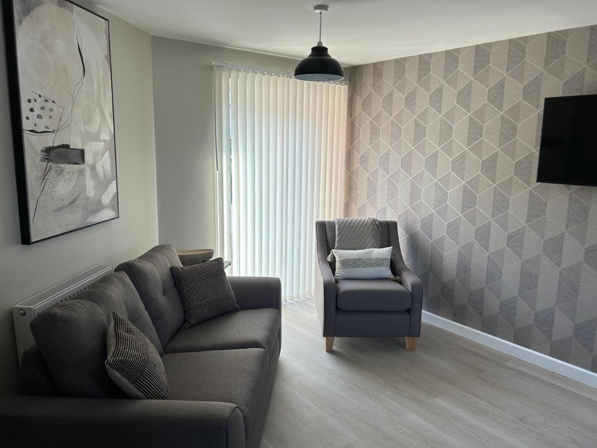 Chapel Court Apartments Cannock Exterior foto